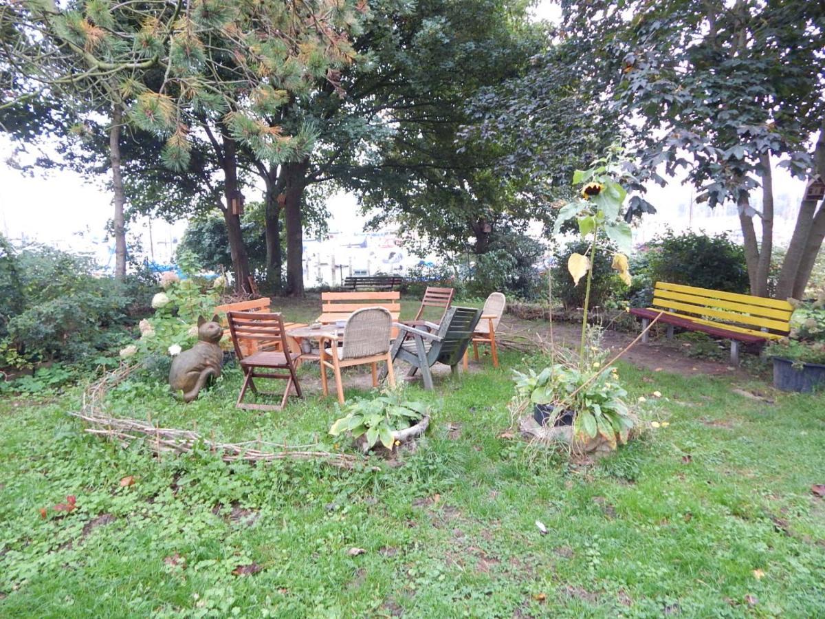 Ferienwohnung Im Wikingturm Schleswig Ngoại thất bức ảnh